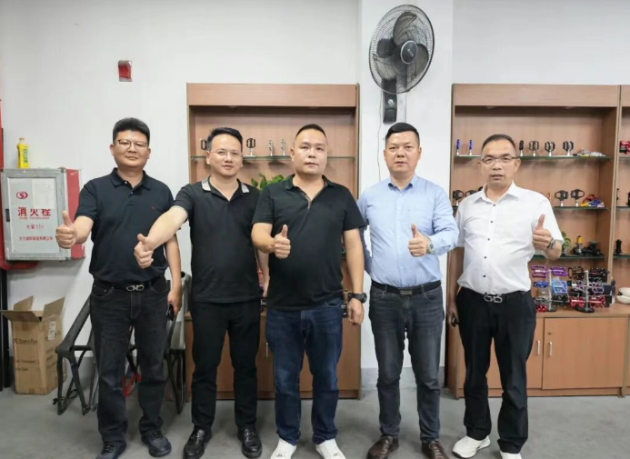 ���������̻��߷���ҵ---������˳����ҵ���޹�˾